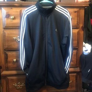XL Adidas jacket. Good condition smoke free